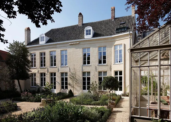 B&B De Corenbloem Luxury Guesthouse - Adults Only